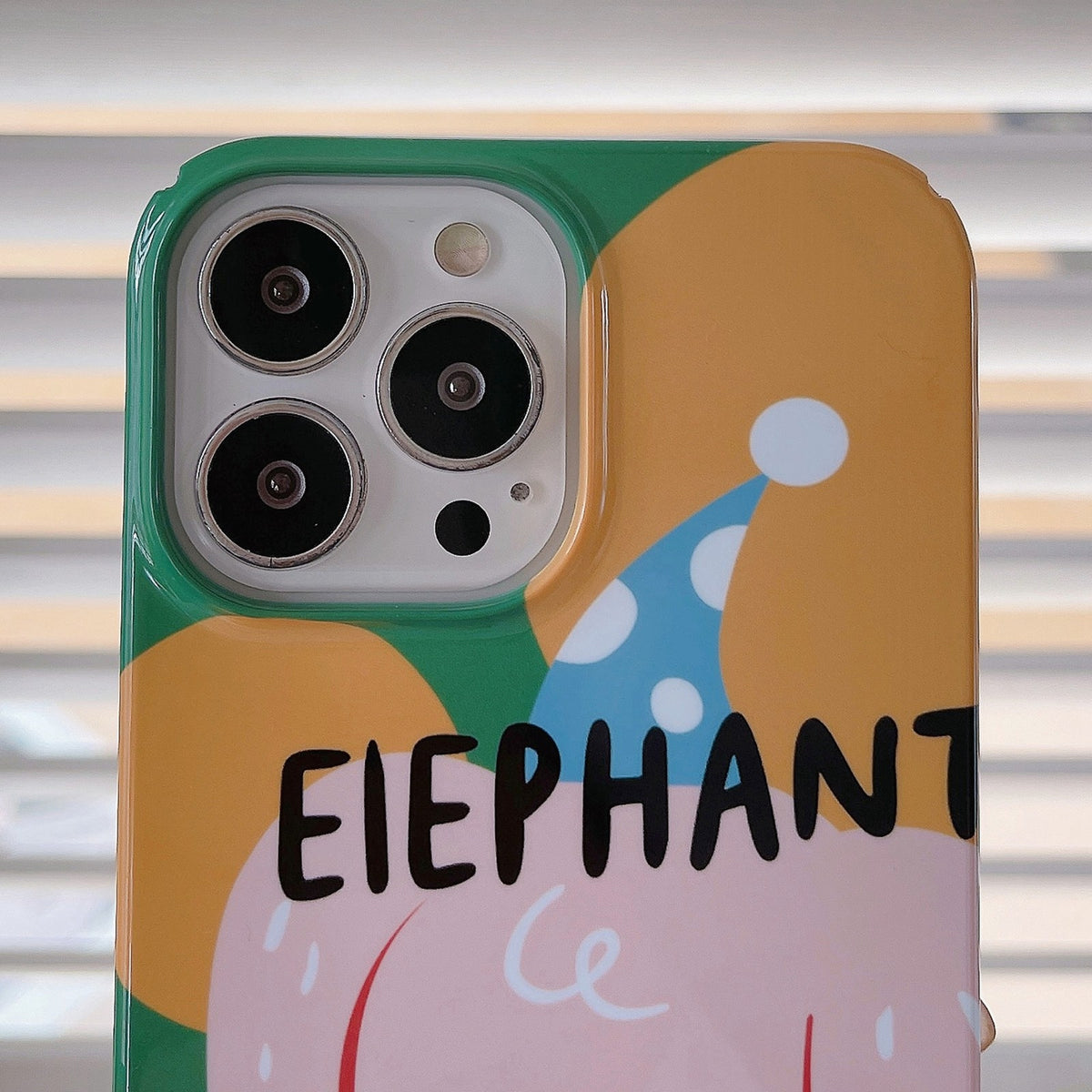 ELECTROPRIME For iPhone 15 Painted Pattern PC Phone Case(Elephant)