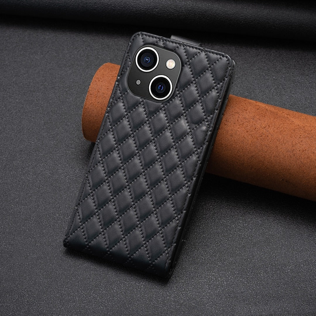 ELECTROPRIME For iPhone 15 Plus Diamond Lattice Vertical Flip Leather Phone Case(Black)