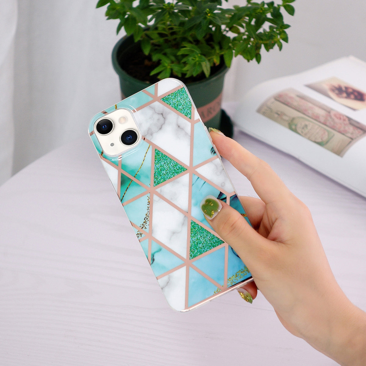 ELECTROPRIME Electroplating Soft TPU Phone Case For iPhone 15(Green White Rhombus)