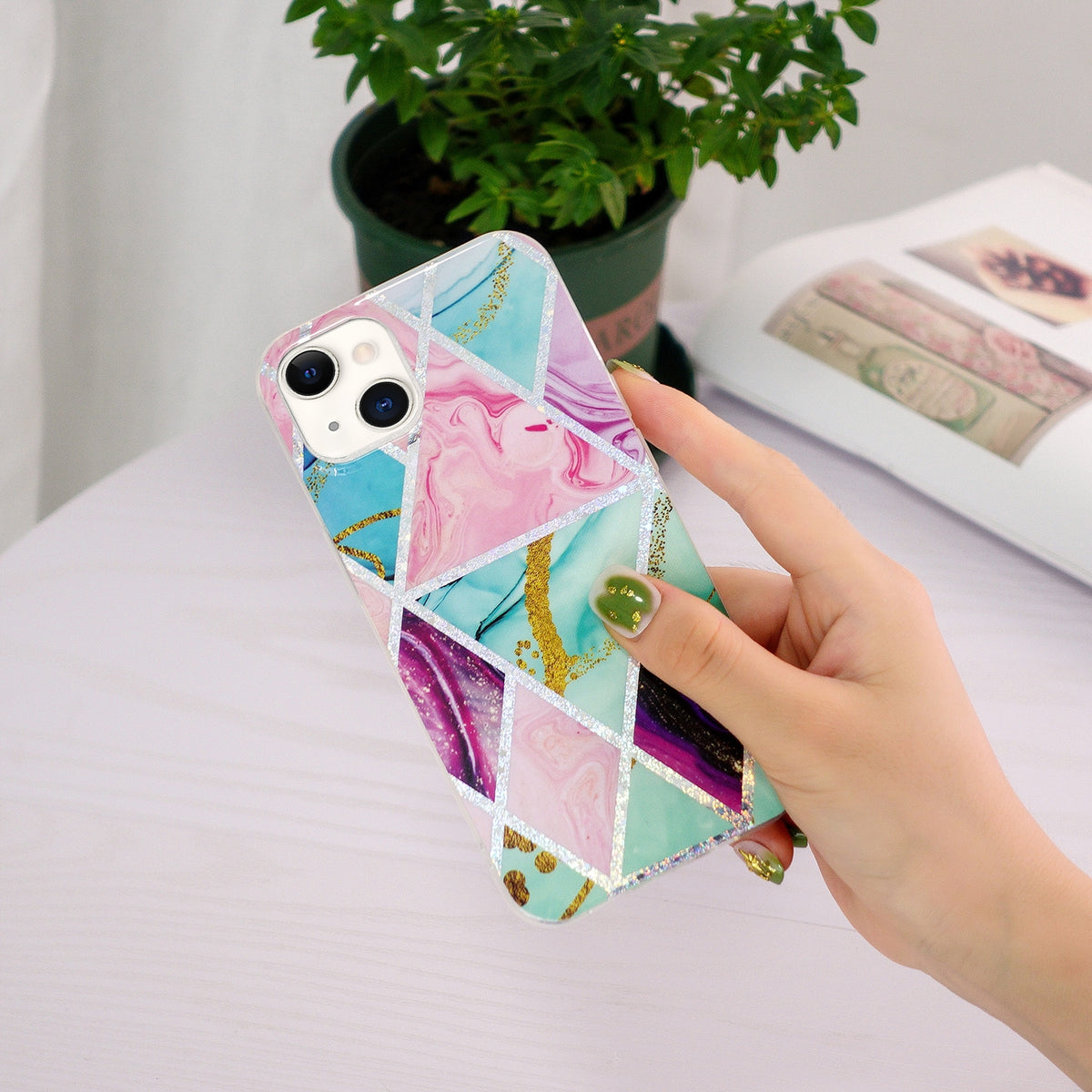ELECTROPRIME Electroplating Soft TPU Phone Case For iPhone 15(Triangular Rhombus)