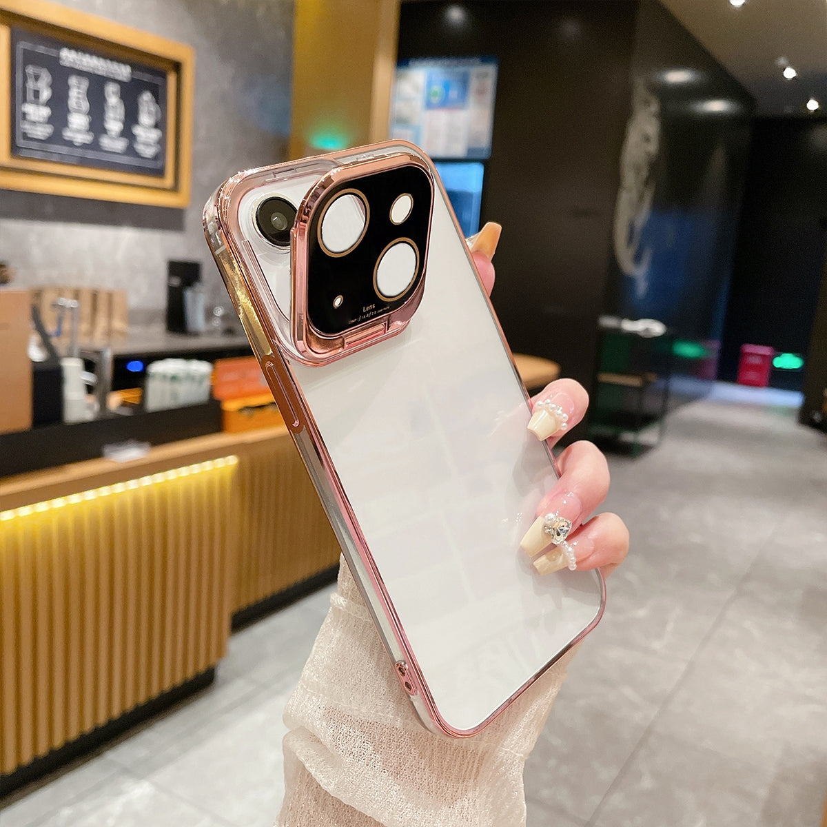 ELECTROPRIME For iPhone 15 Electroplated Lens Protectoin Holder TPU Phone Case(Pink)