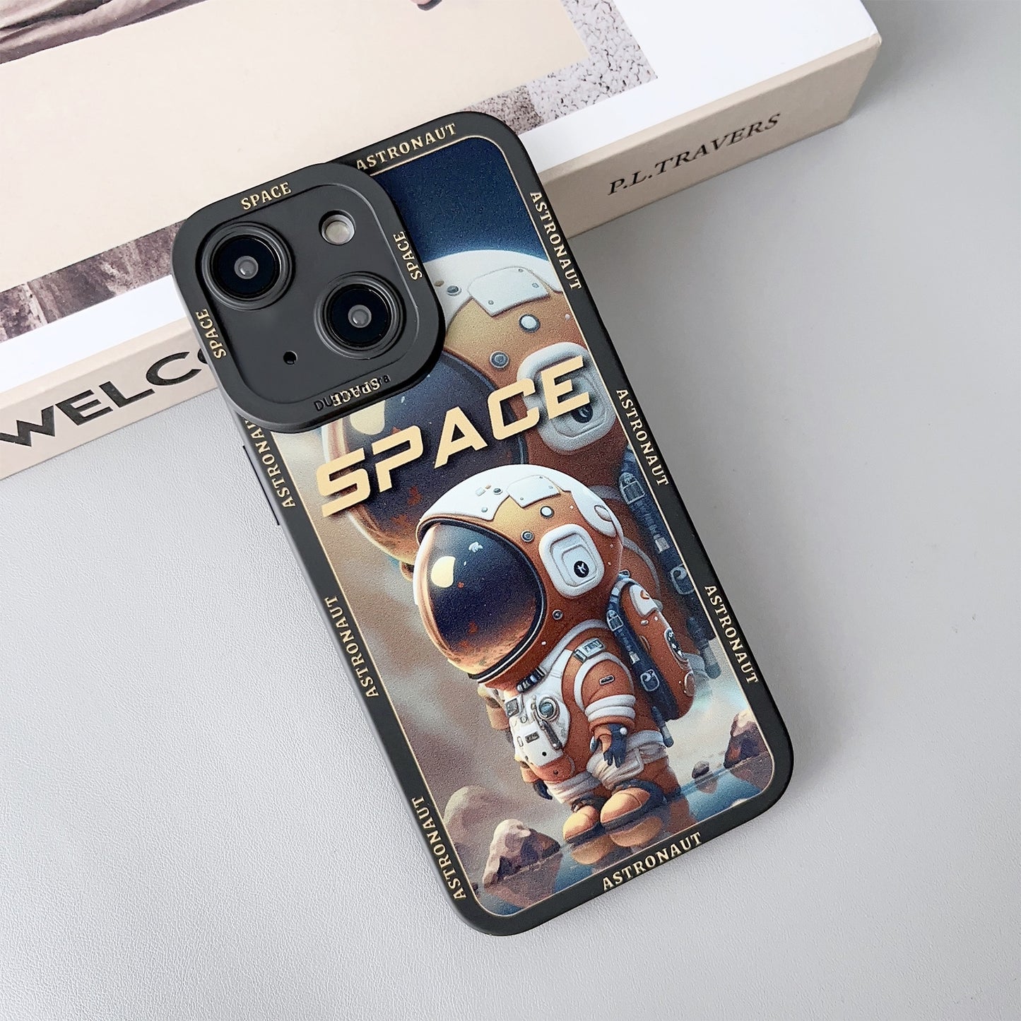 ELECTROPRIME For iPhone 15 Liquid Angel Eyes Giant Astronaut TPU Phone Case(Black)
