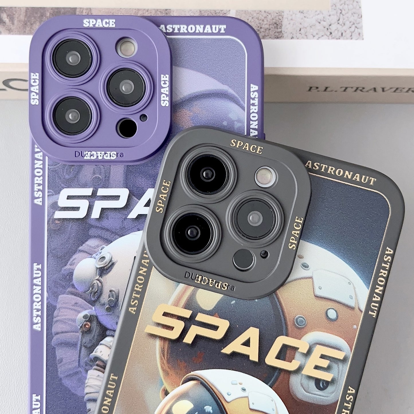 ELECTROPRIME For iPhone 15 Liquid Angel Eyes Giant Astronaut TPU Phone Case(Black)