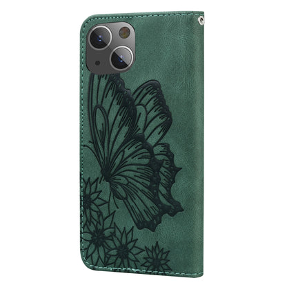 ELECTROPRIME For iPhone 15 Retro Skin Feel Butterflies Embossing Leather Phone Case(Green)
