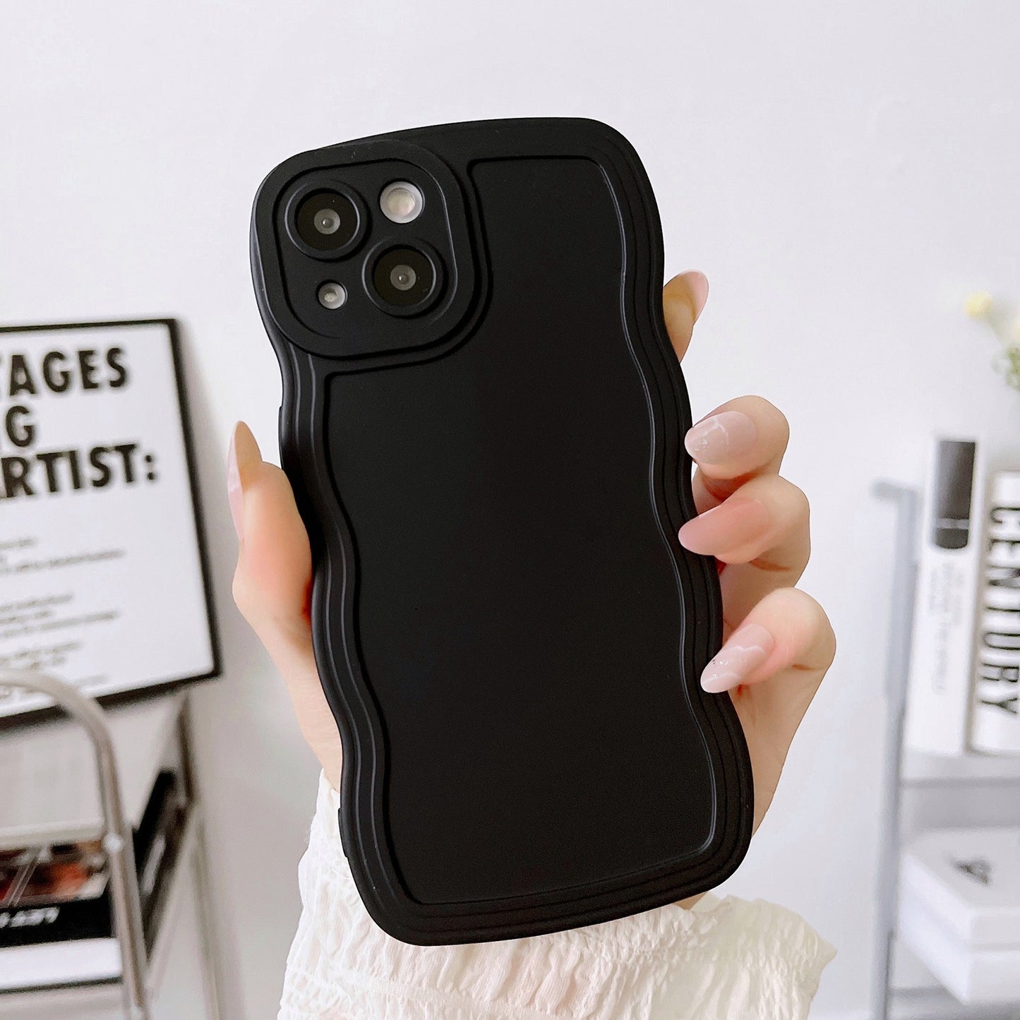 ELECTROPRIME For iPhone 15 Wave Edge Silicone Phone Case(Black)