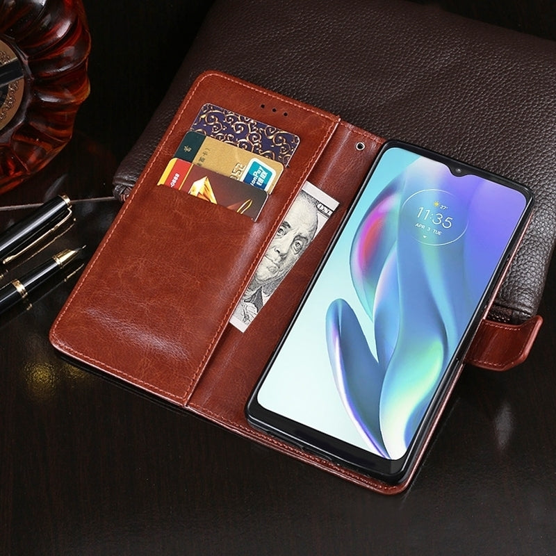 ELECTROPRIME For iPhone 15 idewei Crazy Horse Texture Leather Phone Case with Holder(White)