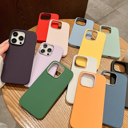 ELECTROPRIME For iPhone 15 Electroplated Metal Lens Frame Design MagSafe Silicone Phone Case(Yellow)