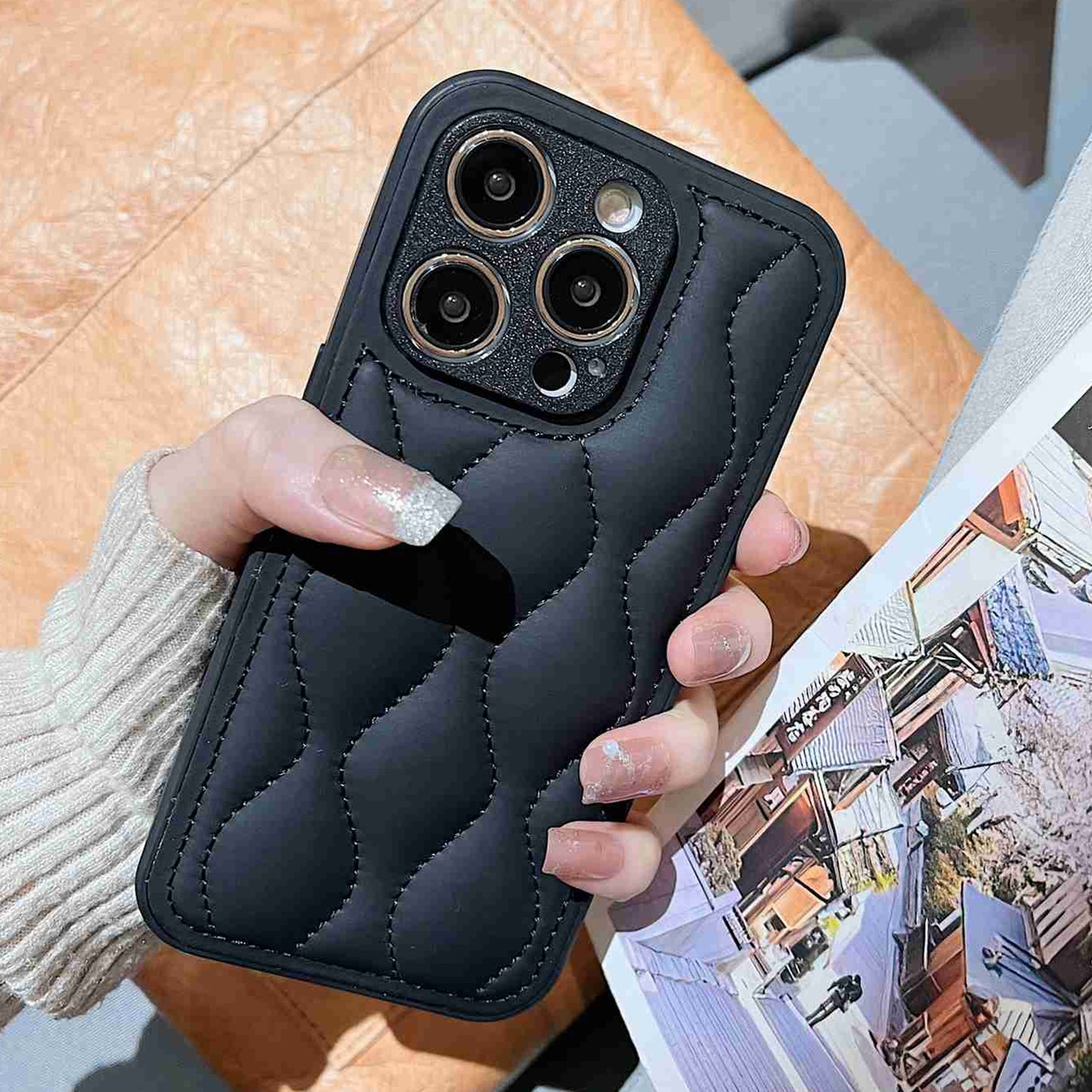 ELECTROPRIME For iPhone 15 Fine Hole 8-shaped Texture Eiderdown Airbag Phone Case(Black)