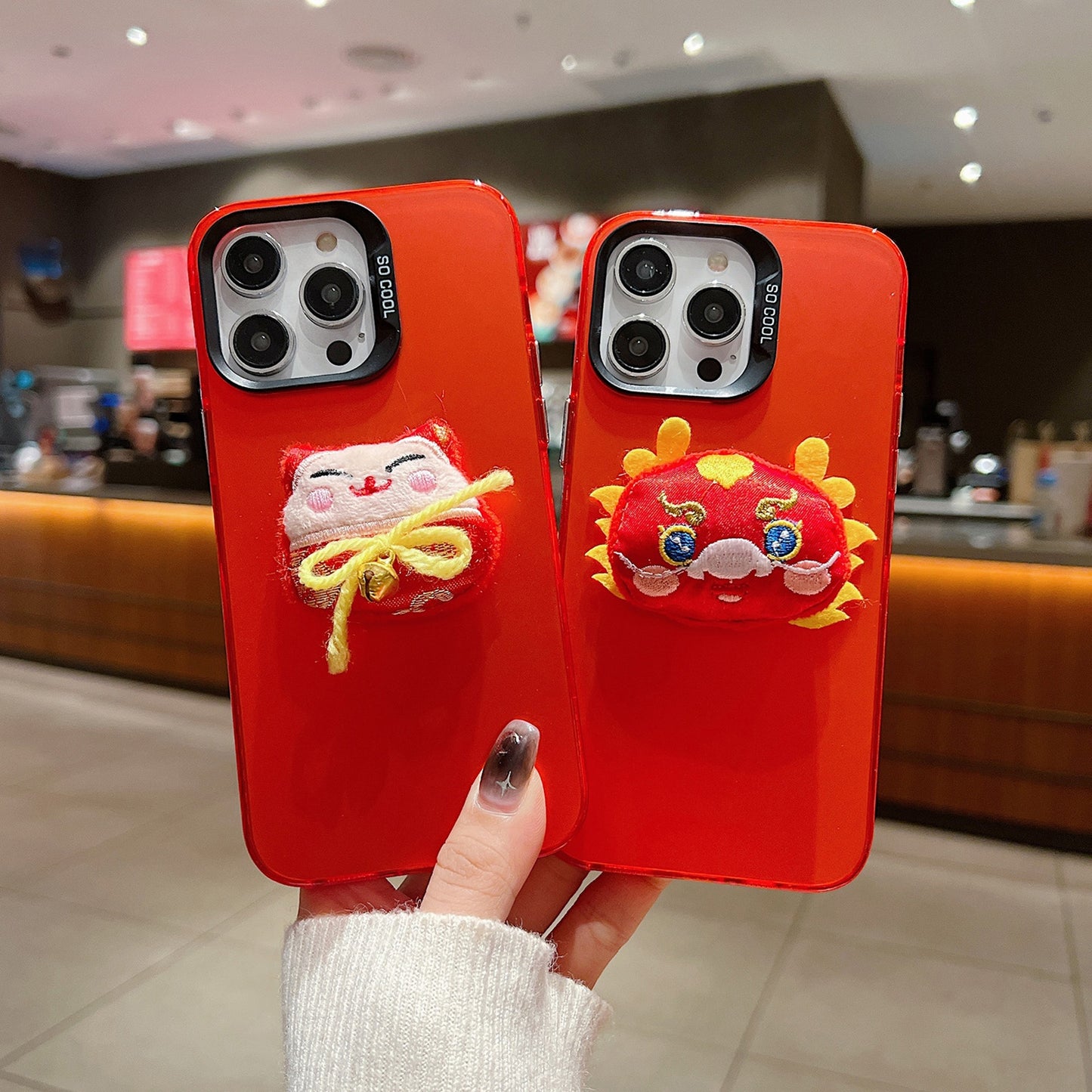 ELECTROPRIME For iPhone 15 New Year Lion Dance Plush Doll Phone Case(Lucky Cat)