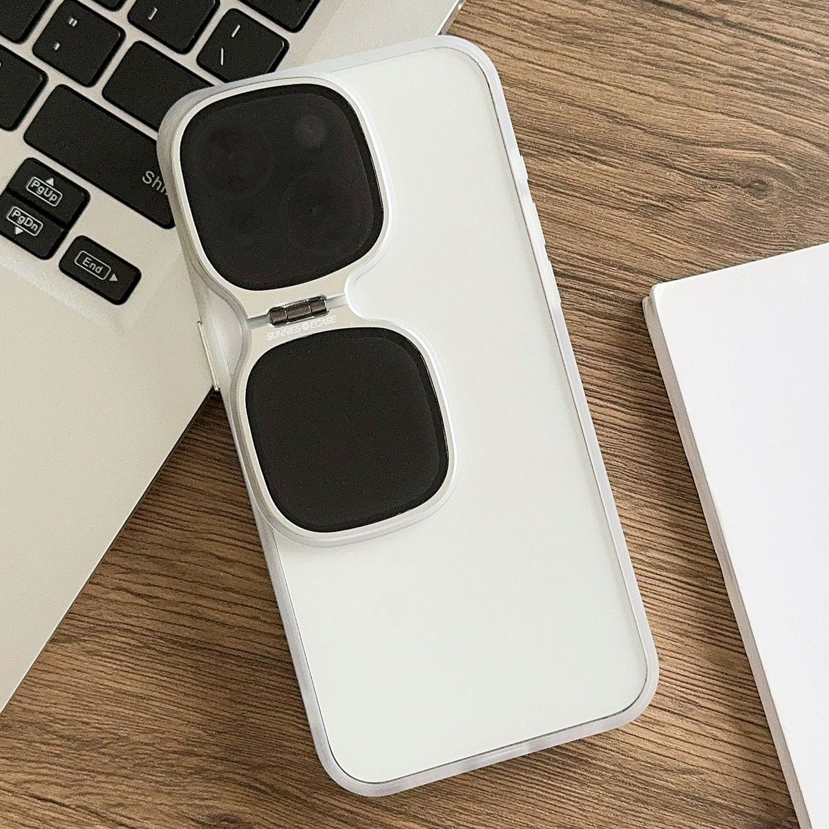 ELECTROPRIME For iPhone 15 Metal Sunglasses Holder TPU + PC Phone Case(White)
