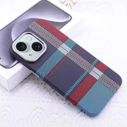 ELECTROPRIME For iPhone 15 Kevlar Carbon Fiber Texture MagSafe Magnetic Phone Case(Red Blue Checkered)