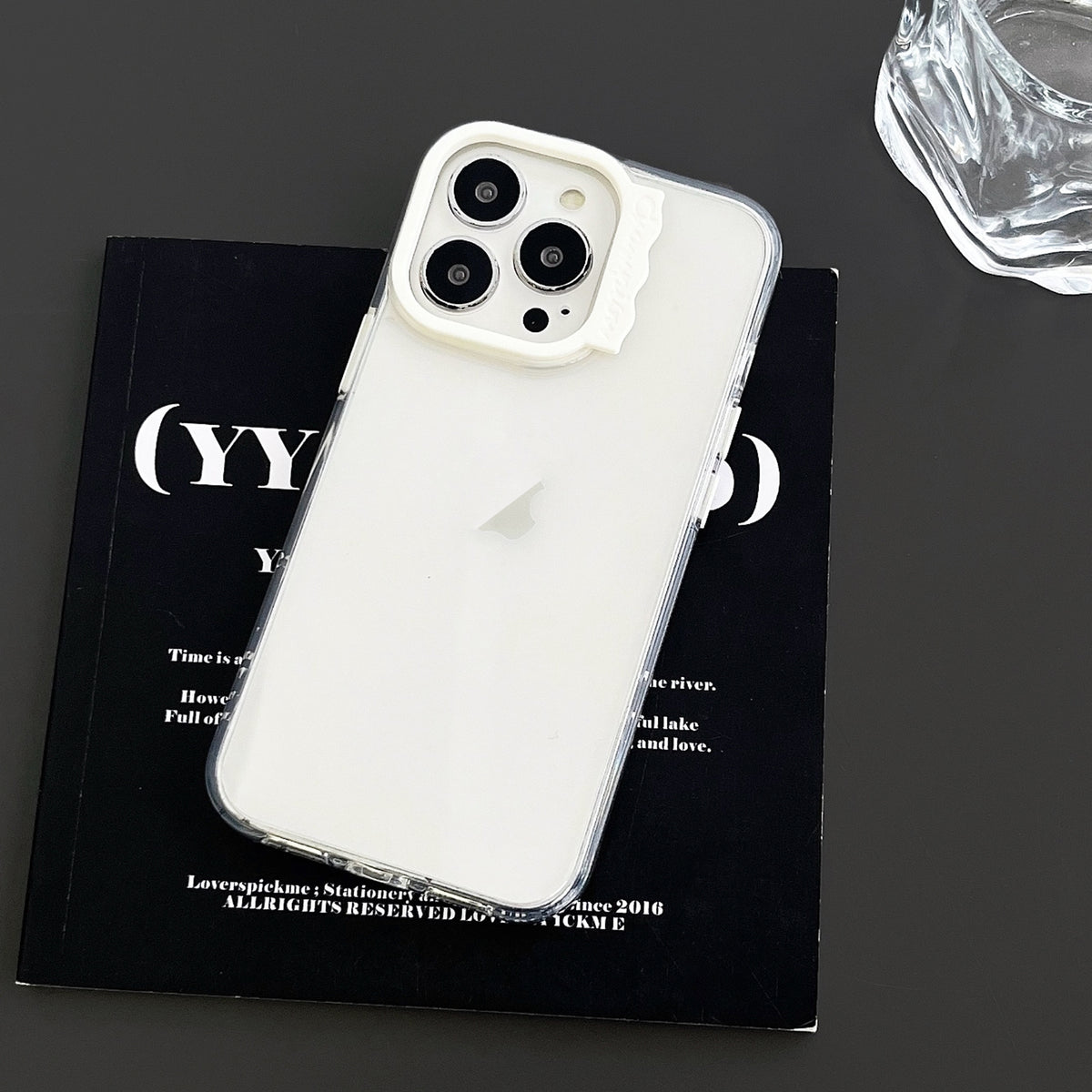 ELECTROPRIME For iPhone 15 Colorful Wavy Circle PC Hybrid TPU Phone Case(White)