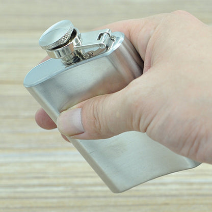 ELECTROPRIME 100ml(3.5oz)  Pocket Flagon Outdoor Sports Flat Liquor Flask Camping Ultralight Portable Wearproof Wine Pot(Silver)