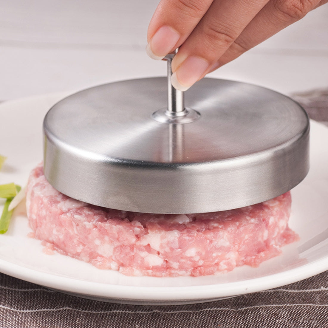 ELECTROPRIME Kitchen Food Molds Stainless Steel Hamburger Meat Press Molds Tools