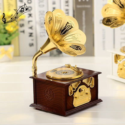 ELECTROPRIME Retro Phonograph Style Jewelry Sky City Music Box Home Decoration, Random Color Delivery