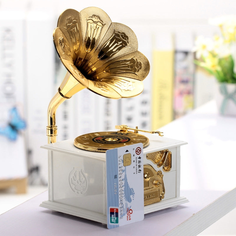 ELECTROPRIME Retro Phonograph Style Jewelry Sky City Music Box Home Decoration, Random Color Delivery