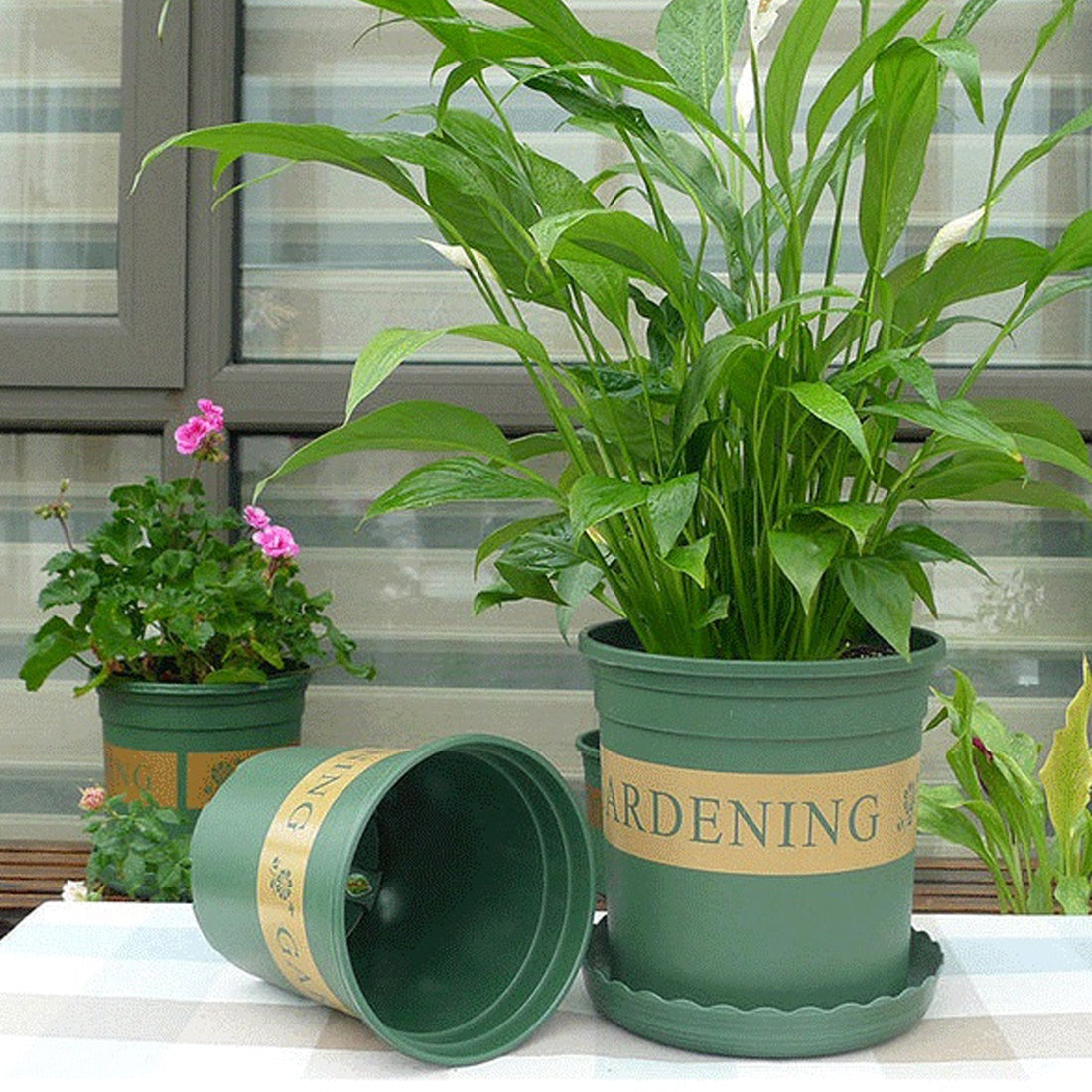 ELECTROPRIME Flower Pots Plant Nursery Pots Plastic Pots Creative Gallons Pots with Tray,Size:15*22*18cm