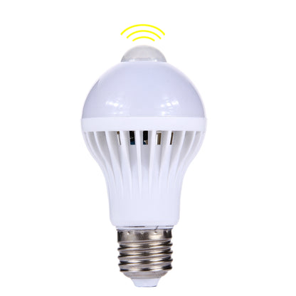 ELECTROPRIME E27 5WInfrared Motion Sensor LED Light Bulb, Sensor Distance: 4-6m, AC 85-265V