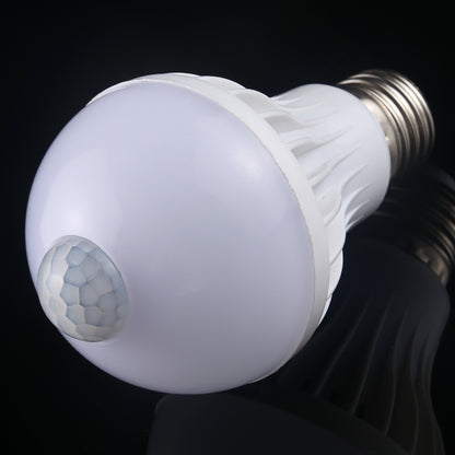 ELECTROPRIME E27 7W 16 LEDs SMD 5730 450LM Infrared Motion Sensor LED Light Bulb, Sensor Distance: 4-6m, AC 220V(White Light)