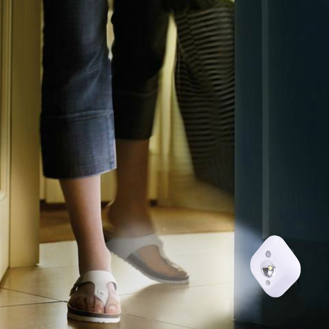 ELECTROPRIME White Light Mini Human Body Motion Induction Ceiling Night Light , Porch Wall Lamps for Cabinets / Bedroom / Bathroom / Living Room, Sensor Distance: 2-3m(White)