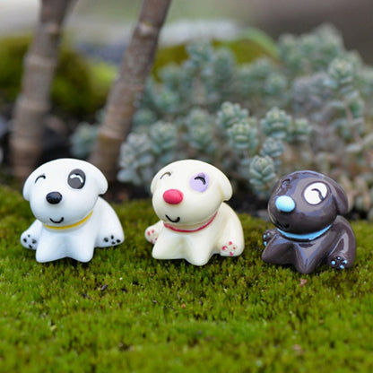ELECTROPRIME 4 Colors Sit Dog Garden Dollhouse Decoration Moss Micro Landscape Resin Ornaments, Size: 2.7cm x 2.6cm