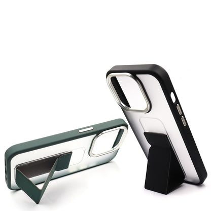 ELECTROPRIME For iPhone 15 Plus Skin-Feel Plating Wrist Strap Stand Phone Case(Green)