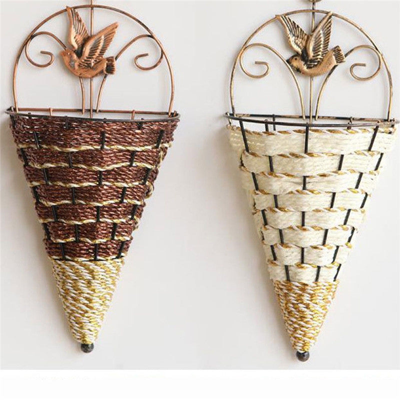 ELECTROPRIME Wall Wicker Hanging Rttan Vase Basket Farm Decoration, Random Color Delivery