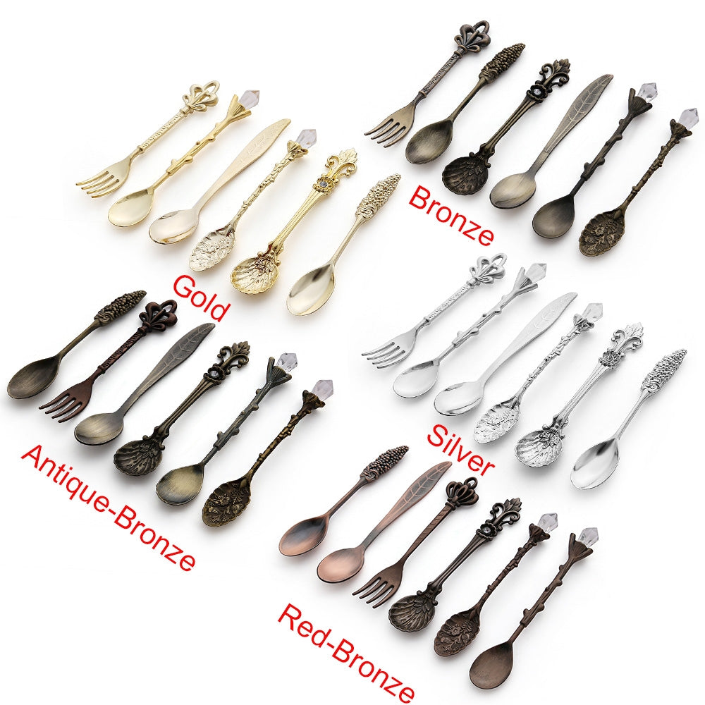 ELECTROPRIME 6pcs / Set Vintage Mini Coffee Spoons Suit Royal Style Metal Carved Coffee Fruit Cutler Dessert Flatware Kitchen Tools Red Bronze