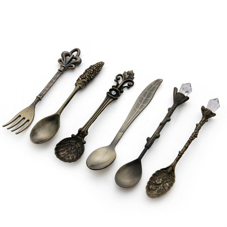ELECTROPRIME 6pcs / Set Vintage Mini Coffee Spoons Suit Royal Style Metal Carved Coffee Fruit Cutler Dessert Flatware Kitchen Tools Antique Bronze?With Antique Fork?