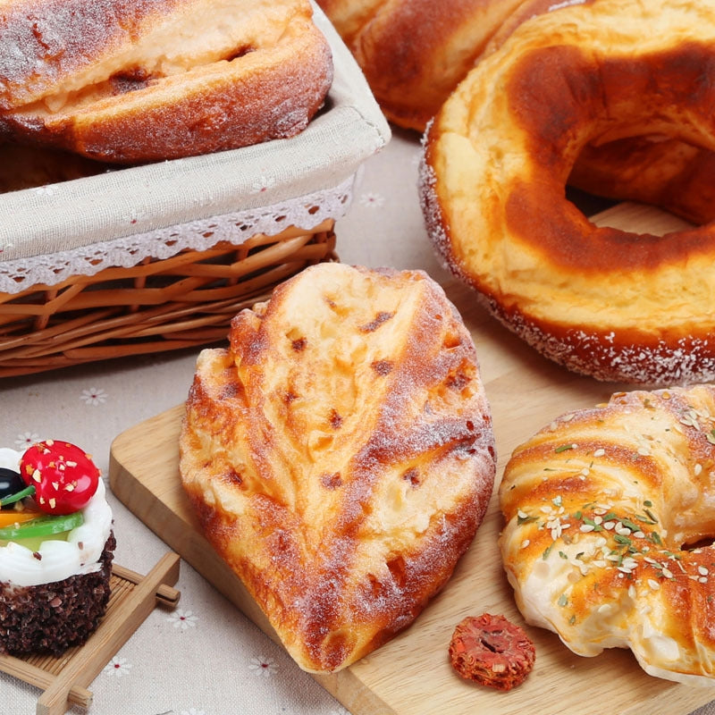 ELECTROPRIME PU Simulation Red Bean Bread Model Photography Props Home Engineering Decorative Window Display