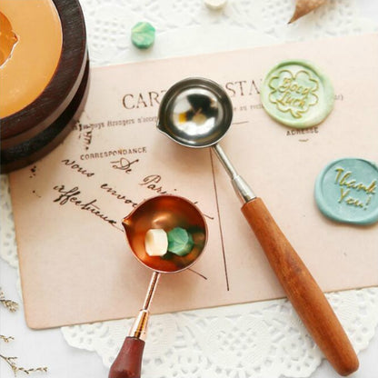 ELECTROPRIME Wooden Handle Brass Seal Wax Spoon Tool Melting Sealing Wax Hand Account Stainless Steel Fire Paint Spoon, Color:Straight Round Wooden Spoon