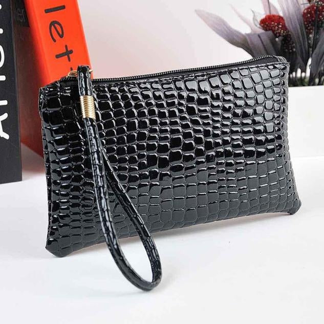 ELECTROPRIME Fashion Long Crocodile Pattern Ladies Clutch Wallet(Red)