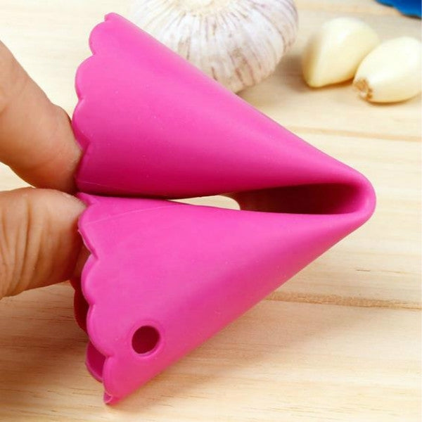 ELECTROPRIME 2 PCS Kitchen Peeling Garlic Press Garlic Peeler Does Not Hurt the Hand Silicone Garlic Peeler(Red)