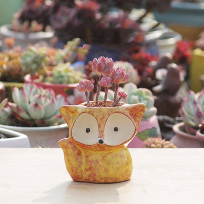 ELECTROPRIME Ceramic Fleshy Flower Pot Succulent Thumb Pot Fox Flower Pot, Random Color Delivery (Without Plants)