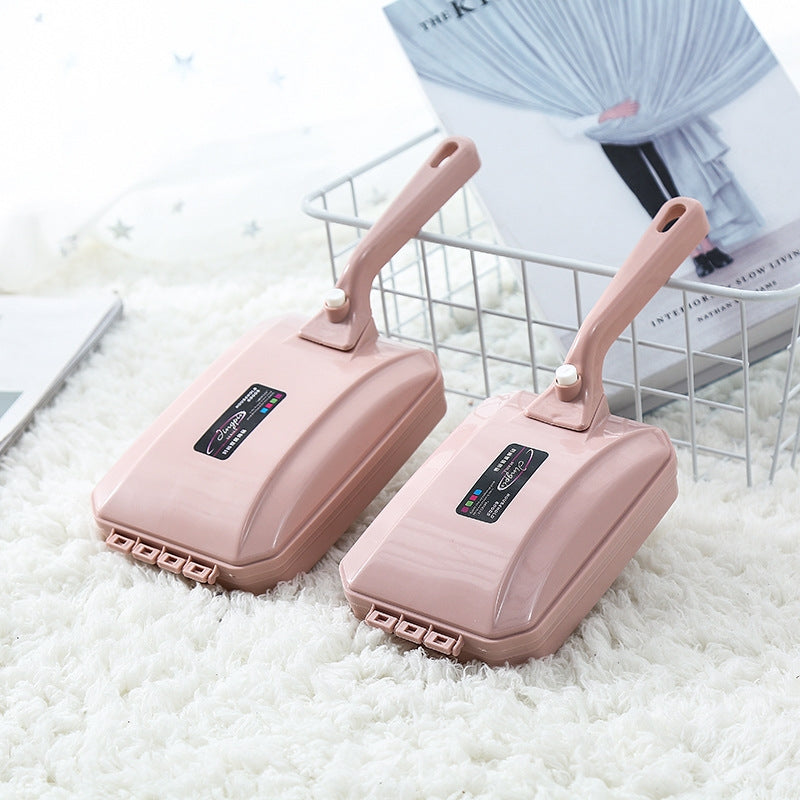 ELECTROPRIME Three-row Brush Handheld Carpet Sweeper Brush Sofa Bed Pet Hair Debris Crumb Dirt Fur Cleaner Roller Cleaning Tools, Random Color Delivery