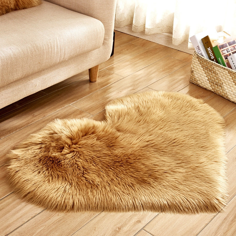 ELECTROPRIME Love Heart Rugs Artificial Wool Sheepskin Hairy Carpet Faux Floor Mat Fur Plain Fluffy Soft Area Rug Tapetes, Size:50*60cm(Khaki)