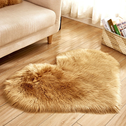 ELECTROPRIME Love Heart Rugs Artificial Wool Sheepskin Hairy Carpet Faux Floor Mat Fur Plain Fluffy Soft Area Rug Tapetes, Size:50*60cm(Khaki)