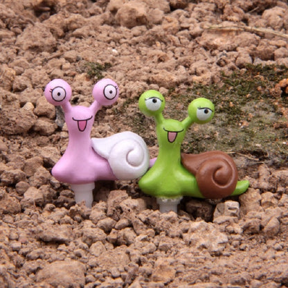 ELECTROPRIME 20 PCS Miniature Snail Statues Decorated Garden Toy House Decorations, Random Color Delivery