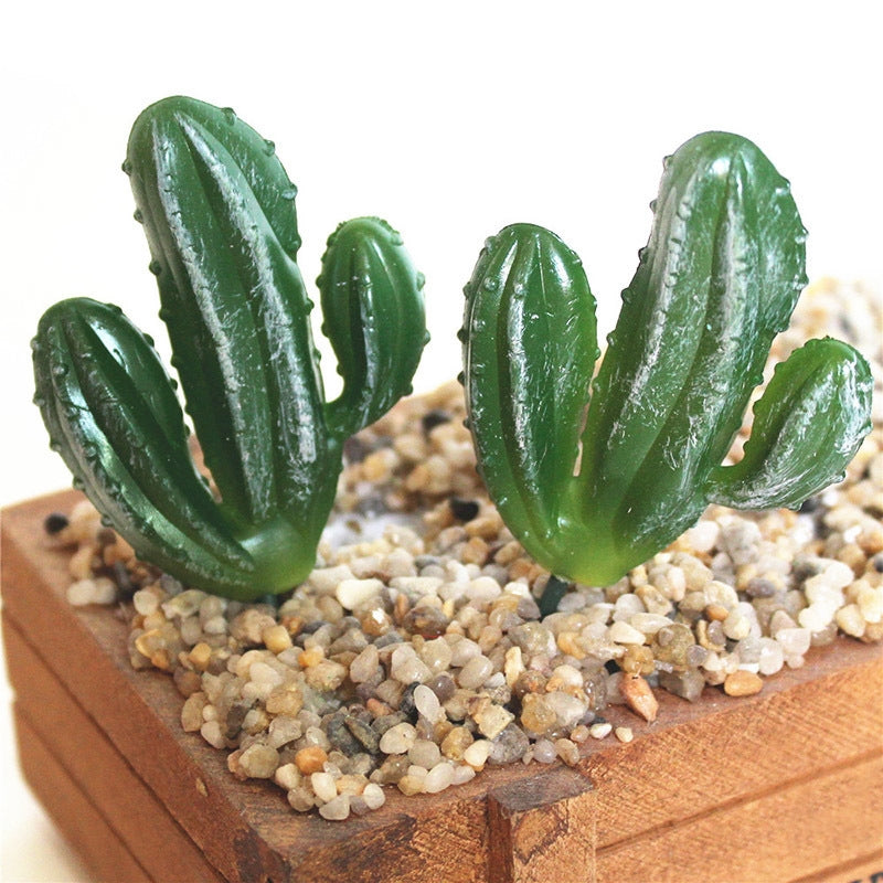 ELECTROPRIME 2 PCS Artificial Mini Cactus Garden Landscape Home Office Decoration, Style:One Cactus